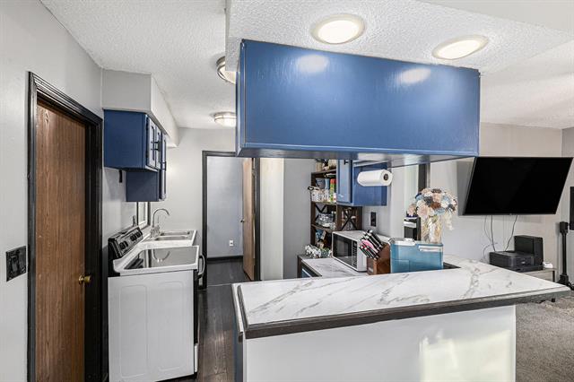 Builiding view five for 112 High, Leslie, MI. 49251