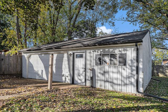 Builiding view one for 112 High, Leslie, MI. 49251