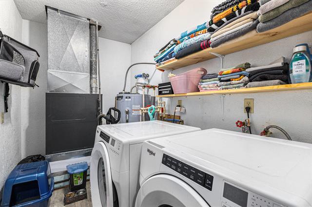 Builiding view ten for 112 High, Leslie, MI. 49251