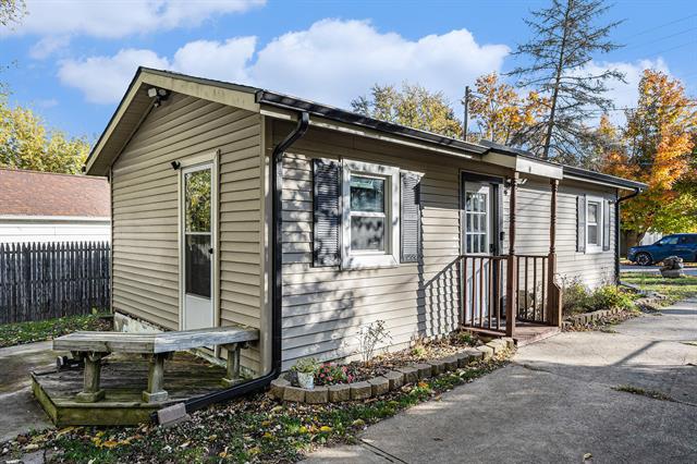 Builiding view twelve for 112 High, Leslie, MI. 49251