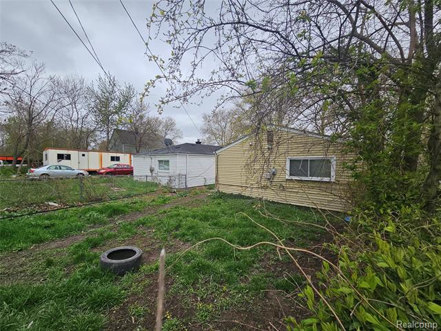 Builiding view sixteen for 1409 Liddesdale St, Detroit, MI. 48217