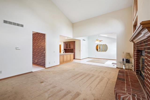 Builiding view eighteen for 40448 Emerald Lane W., Clinton Township, MI. 48038