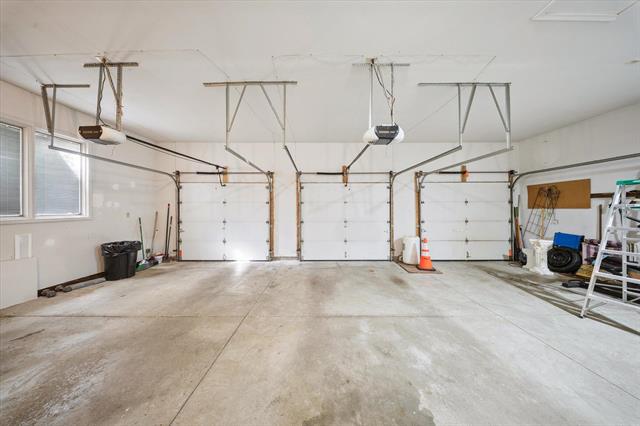 Builiding view forty five for 40448 Emerald Lane W., Clinton Township, MI. 48038