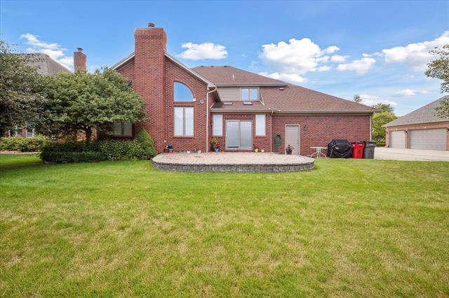 Builiding view forty seven for 40448 Emerald Lane W., Clinton Township, MI. 48038