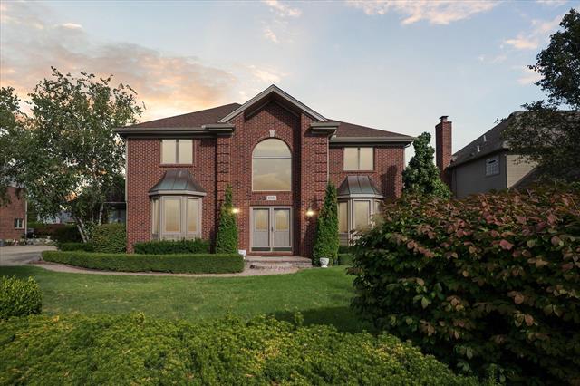 Builiding view one for 40448 Emerald Lane W., Clinton Township, MI. 48038