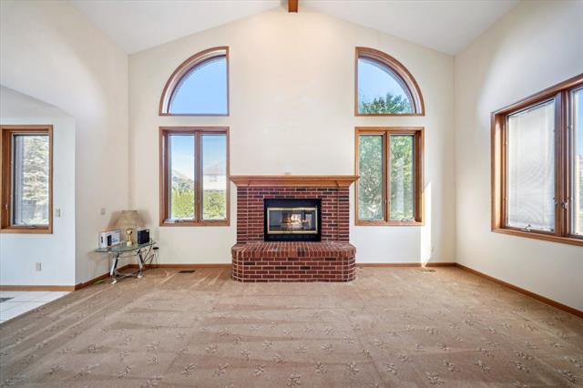 Builiding view seventeen for 40448 Emerald Lane W., Clinton Township, MI. 48038