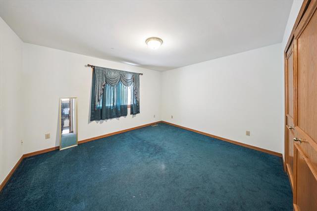 Builiding view thirty for 40448 Emerald Lane W., Clinton Township, MI. 48038