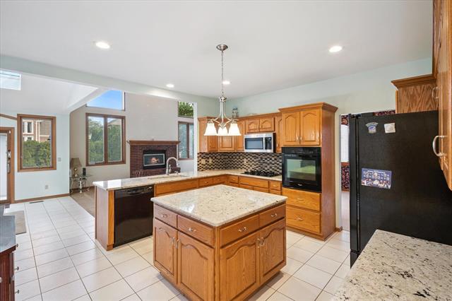 Builiding view twenty four for 40448 Emerald Lane W., Clinton Township, MI. 48038