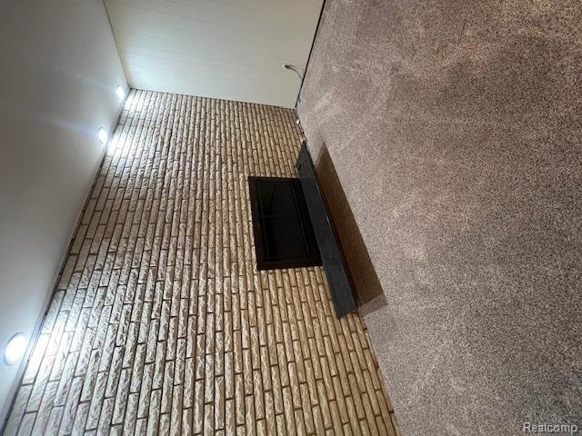 Builiding view eighteen for 20385 Harbor, Southfield, MI. 48076