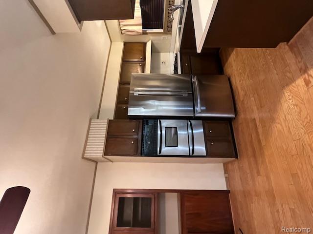 Builiding view twenty one for 20385 Harbor, Southfield, MI. 48076