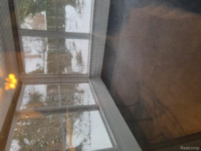 Builiding view twenty three for 20385 Harbor, Southfield, MI. 48076