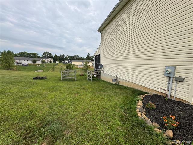 Builiding view twenty two for 3650 Sutton, Tecumseh, MI. 49286