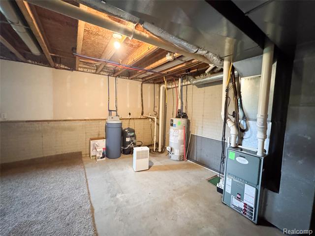 Builiding view twenty for 3650 Sutton, Tecumseh, MI. 49286