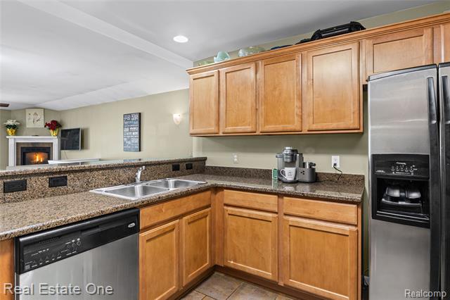 Builiding view twenty six for 14286 Moravian Manor, Sterling Heights, MI. 48312