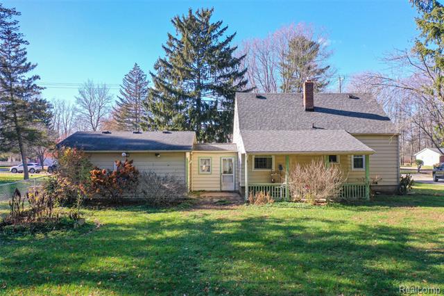 Builiding view nineteen for 544 Warren, Flushing, MI. 48433