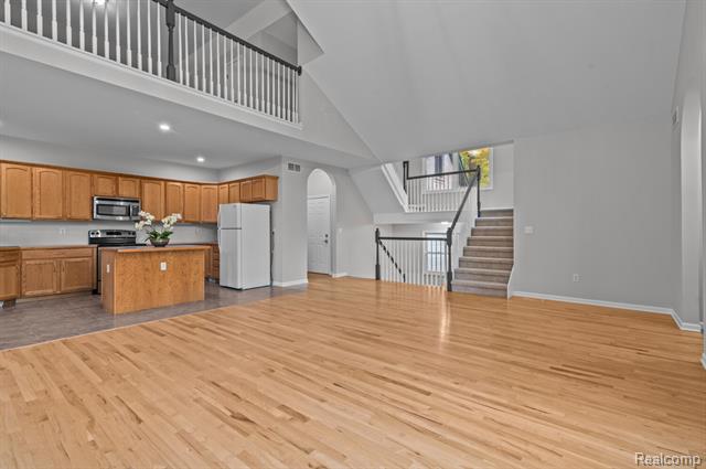 Builiding view five for 4648 Oak, Whitmore Lake, MI. 48189