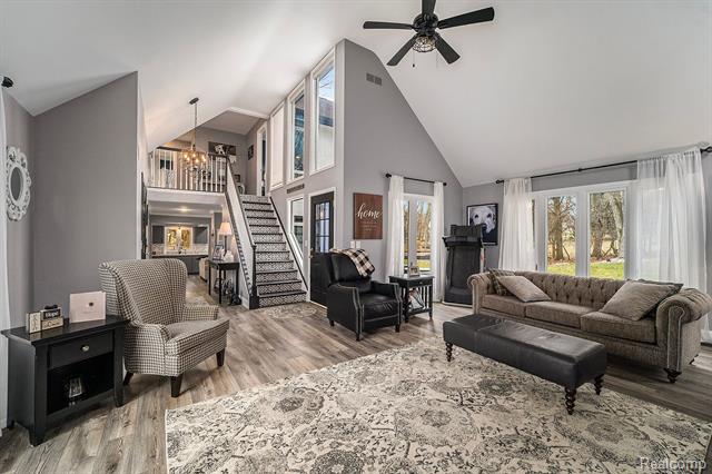 Builiding view six for 3638 Deer Run, Brighton, MI. 48114