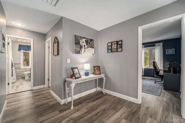 Builiding view twenty four for 3638 Deer Run, Brighton, MI. 48114