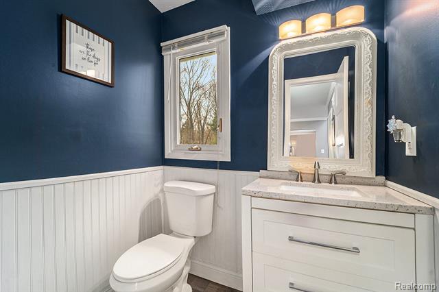 Builiding view twenty two for 3638 Deer Run, Brighton, MI. 48114