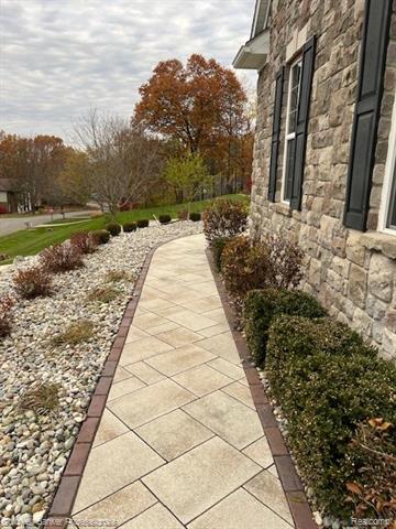 Builiding view five for 7942 River Run, Brighton, MI. 48116