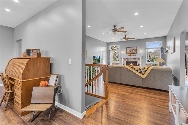 Builiding view seven for 3846 Nelson Dr, Jackson, MI. 49203