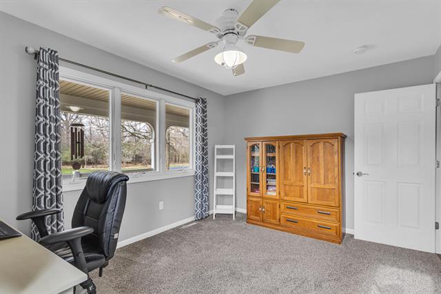 Builiding view thirty seven for 3846 Nelson Dr, Jackson, MI. 49203