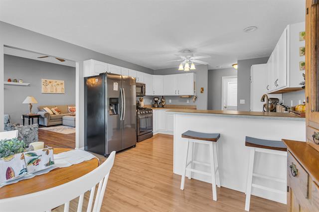 Builiding view twenty for 3846 Nelson Dr, Jackson, MI. 49203