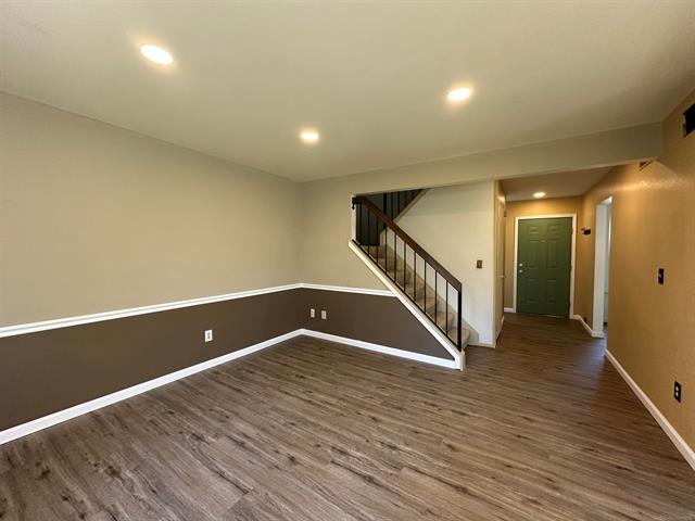 Builiding view thirty five for 37354 Charter Oaks, Clinton Township, MI. 48036