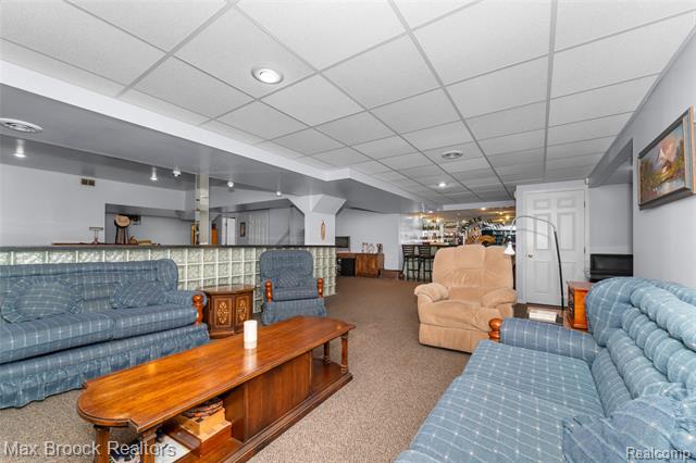 Builiding view sixty eight for 23775 Riverview, Southfield, MI. 48034