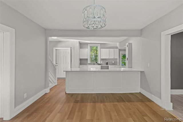 Builiding view twelve for 388 Chalmers, Detroit, MI. 48215