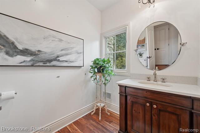 Builiding view eighteen for 8179 Towering Pines, Clarkston, MI. 48348