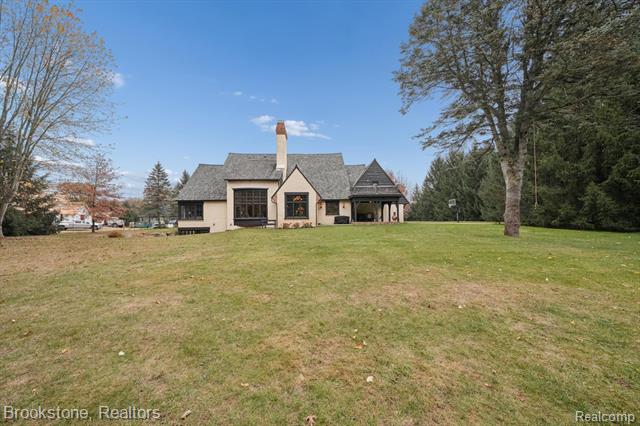 Builiding view forty eight for 8179 Towering Pines, Clarkston, MI. 48348