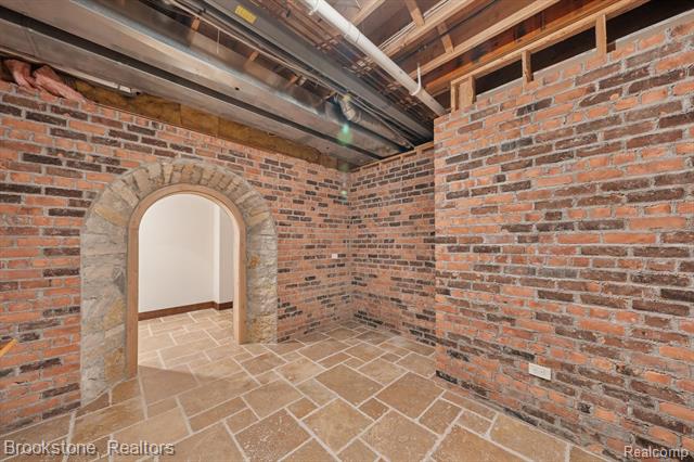 Builiding view forty two for 8179 Towering Pines, Clarkston, MI. 48348