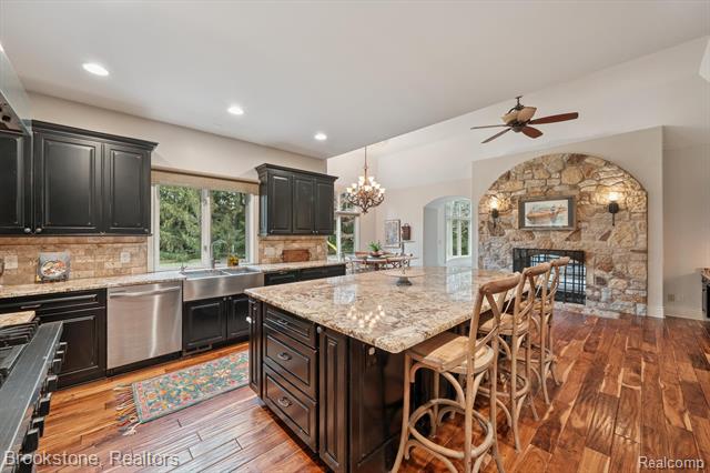 Builiding view thirteen for 8179 Towering Pines, Clarkston, MI. 48348