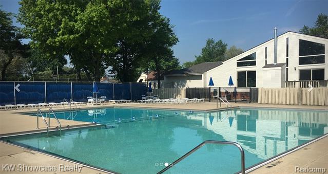 Builiding view thirty six for 23112 Marter, Saint Clair Shores, MI. 48080