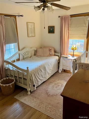 Builiding view thirteen for 41 Charles St, Hillsdale, MI. 49242