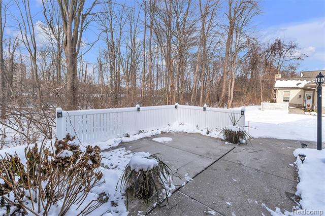 Builiding view eight for 1155 Abbey, Westland, MI. 48185