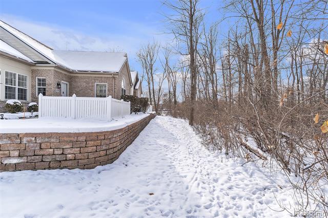 Builiding view forty five for 1155 Abbey, Westland, MI. 48185