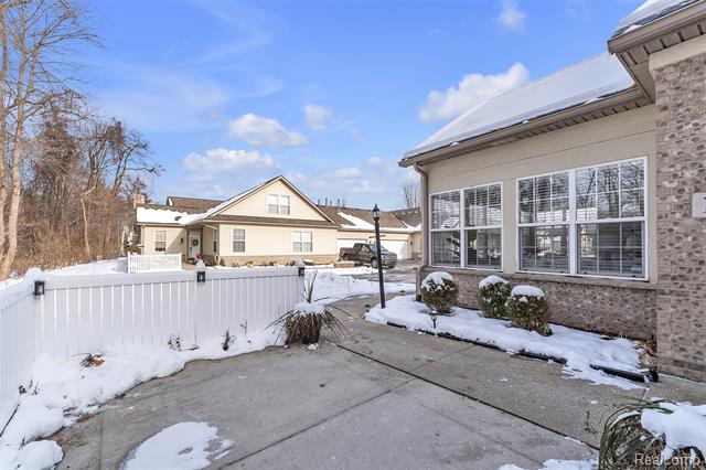 Builiding view seven for 1155 Abbey, Westland, MI. 48185