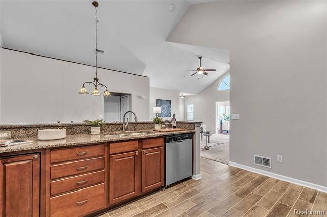 Builiding view thirty for 1155 Abbey, Westland, MI. 48185