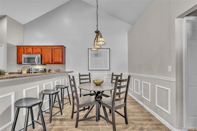 Builiding view twenty three for 1155 Abbey, Westland, MI. 48185