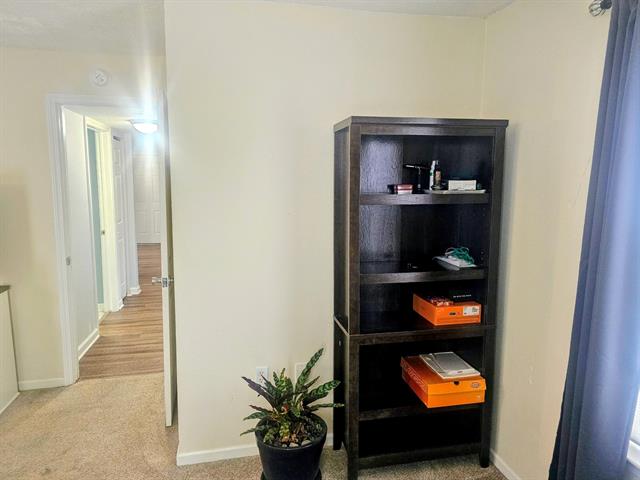 Builiding view seven for 1573 Oakfield, Ann Arbor, MI. 48108