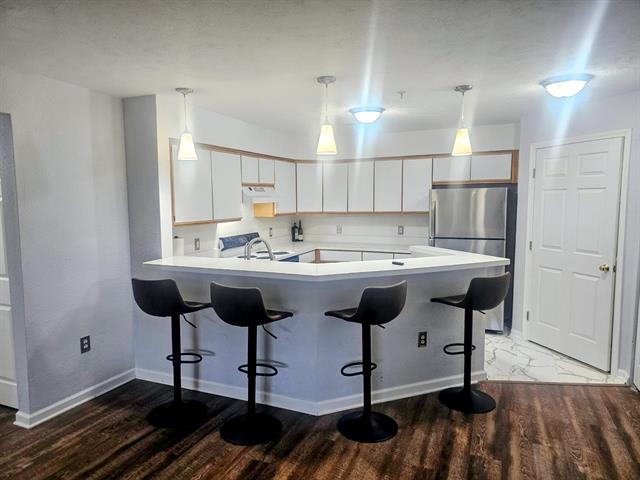 Builiding view three for 1573 Oakfield, Ann Arbor, MI. 48108