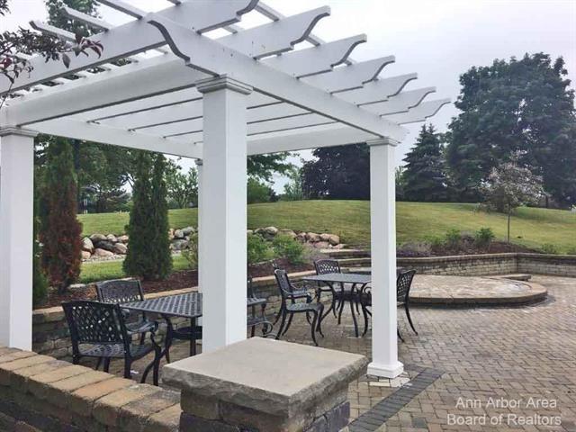 Builiding view twenty nine for 1573 Oakfield, Ann Arbor, MI. 48108