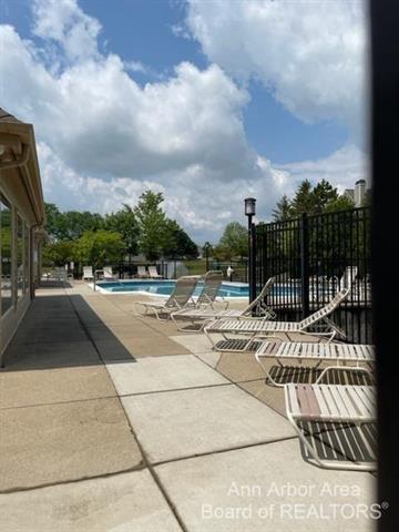 Builiding view twenty two for 1573 Oakfield, Ann Arbor, MI. 48108