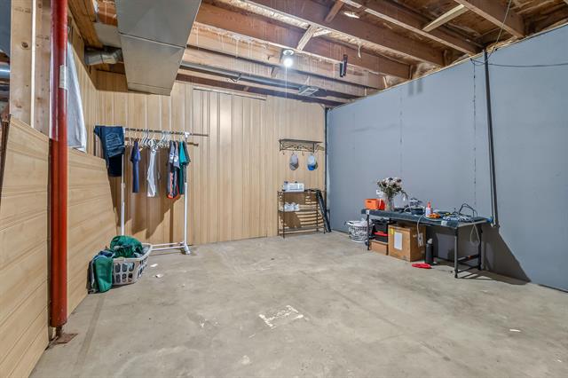 Builiding view thirty one for 7534 Robins Rd, Hillsdale, MI. 49242