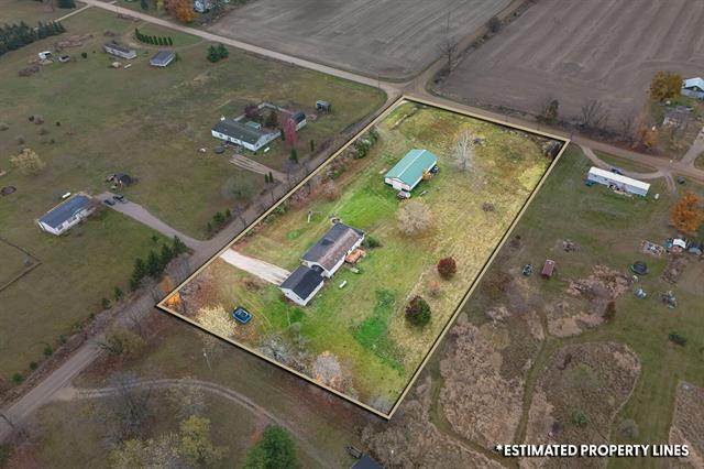 Builiding view thirty six for 7534 Robins Rd, Hillsdale, MI. 49242