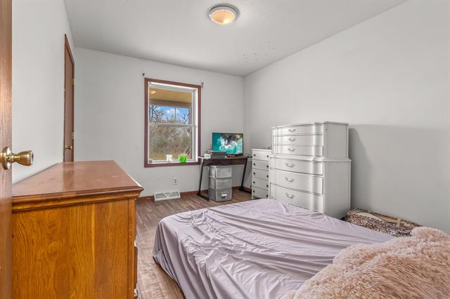 Builiding view twenty four for 7534 Robins Rd, Hillsdale, MI. 49242