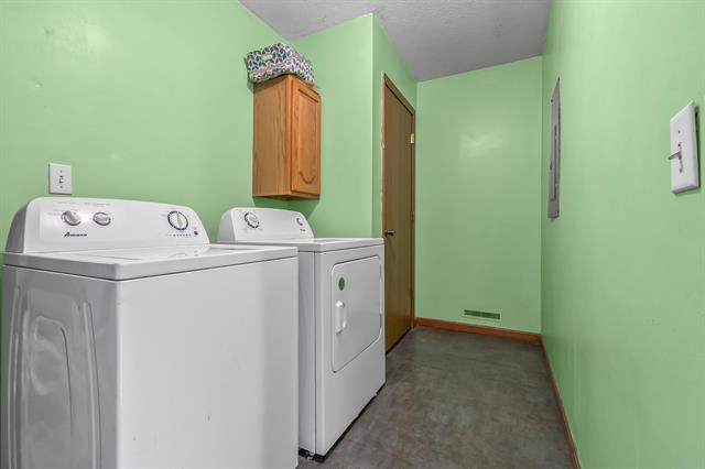 Builiding view twenty seven for 7534 Robins Rd, Hillsdale, MI. 49242