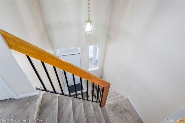 Builiding view three for 4289 Berkshire, Sterling Heights, MI. 48314